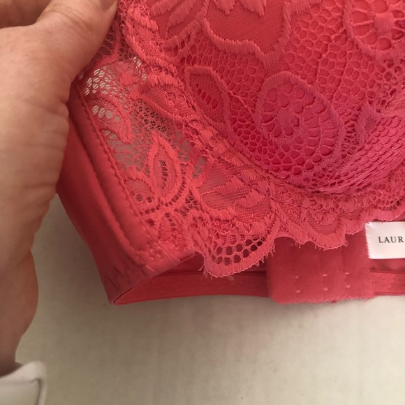 Laura Ashley 34B 5-way convertible bra - Picture 4 of 9